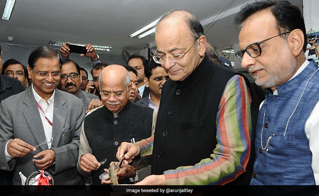 Budget 2018: Arun Jaitley Has Tough Task To Choose Between Populism, Fiscal Prudence