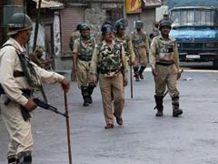 55 लोगों की हत्या के विरोध में अलगाववादियों का विरोध प्रदर्शन रोकने के लिए श्रीनगर के कुछ हिस्सों में प्रतिबंध