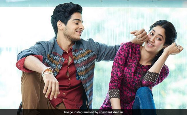 श्रीदेवी की बेटी और शाहिद कपूर के भाई को करण जौहर से मिली New Year पर सलाह, आप भी पढ़ें...