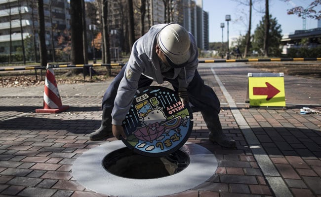 Japan Sewers Clean Up Their Act With Manhole Art