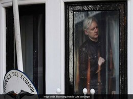 German Hacker Offers Rare Look Inside Secretive World Of Julian Assange, WikiLeaks German Hacker Offers Rare Look Inside Secretive World Of Julian Assange, WikiLeaks