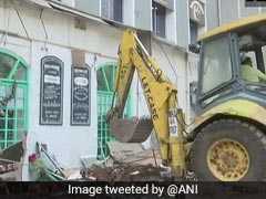 Mumbai Civic Body Demolishes Parts Of 14 More Hotels And Restaurants