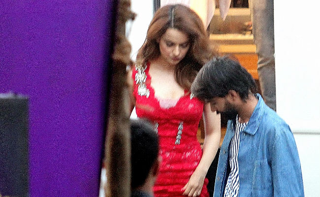 Kangana Ranaut Shoots For Karan Johar's TV Show. See Pics