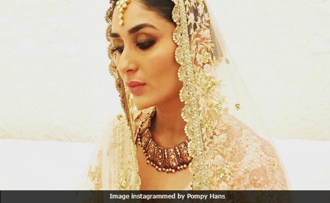kareena kapoor wedding dress designer Kareena Kapoor Khan dazzled in the Anar Bagh Lehenga by MASABA, exuding  elegance and style. The ensemble featured intricate floral motifs and on  classic Ivory base on a raw silk lehenga and