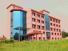 शाकाहारी छात्रों का आरोप विश्वविद्यालय में उन्हें बीफ वाला कटलेट परोसा गया शाकाहारी छात्रों का आरोप विश्वविद्यालय में उन्हें बीफ वाला कटलेट परोसा गया