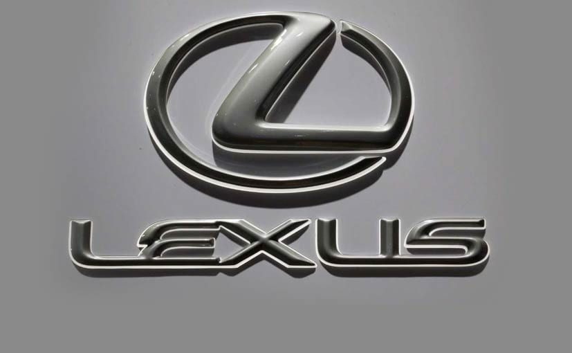The Japanese luxury brands are fighting to gain ground in the U.S. luxury market as Volkswagen AG's Audi brand and Mercedes-Benz have expanded sales, and Tesla has provided a fresh alternative to the established brands.
