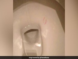 How Did A Lipstick Mark End Up Inside A Toilet Bowl? Twitter Wants To Know How Did A Lipstick Mark End Up Inside A Toilet Bowl? Twitter Wants To Know
