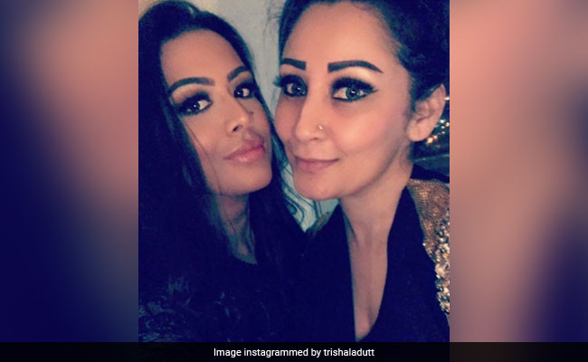 Inside Trishala And Maanyata's New Year Celebrations With Sanjay Dutt