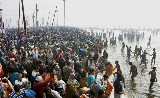 Makar Sankranti: Over 20 Lakh Devotees Take Holy Dip In River Ganga