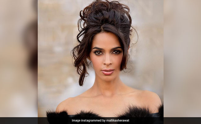 किराया न चुकाने की खबरों पर भड़कीं Mallika Sherawat, कहा- पेरिस में न अपना, न किराए का घर