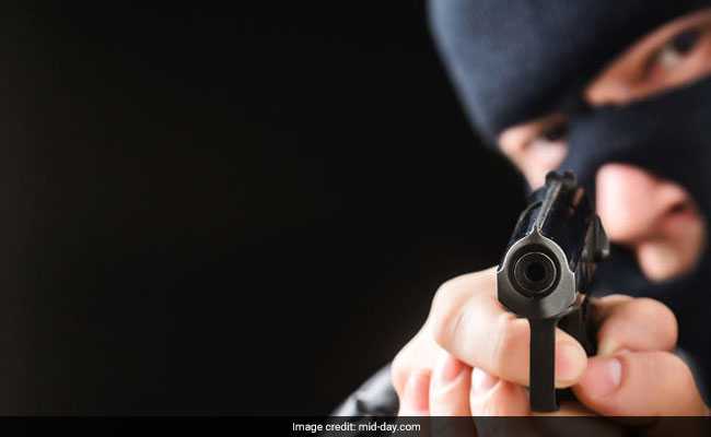 Masked Men Shoot At Mumbai Hotel Receptionist