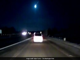 When Meteor Burst Across The Sky With Huge Rumble, White Light When Meteor Burst Across The Sky With Huge Rumble, White Light