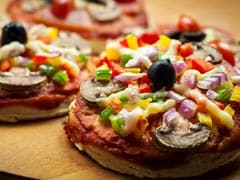 Watch: Give An Interesting Spin To Regular Pizza And Make Instant Sooji Pizza Instead (Recipe Video Inside) Watch: Give An Interesting Spin To Regular Pizza And Make Instant Sooji Pizza Instead (Recipe Video Inside)