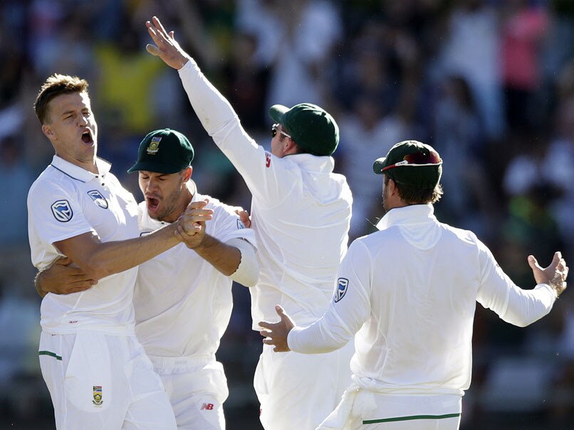 India vs South Africa Live Cricket Score, 1st Test Day 2: Hosts Put India On Mat In Cape Town India vs South Africa Live Cricket Score, 1st Test Day 2: Hosts Put India On Mat In Cape Town