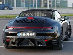 Next Generation Porsche 911 Cabriolet Spied