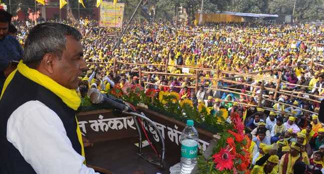 राज्यसभा चुनाव में बिगड़ सकता है बीजेपी का गणित, अब यूपी में इस सहयोगी पार्टी ने दिखाई आंखें