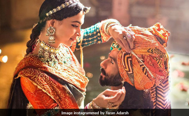 "<i>Padmaavat</i>" Box Office Collection Day 5: Deepika Padukone's Film Passes Monday Test. 129 Crore And Counting