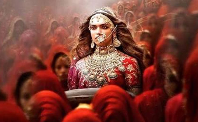 'पद्मावत' का विरोध, मगर किसके शह पर