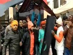 करणी सेना को सुप्रीम कोर्ट के आदेश से नहीं लेना-देना, बिहार के मुजफ्फरपुर में सिनेमा हॉल में की तोड़फोड़