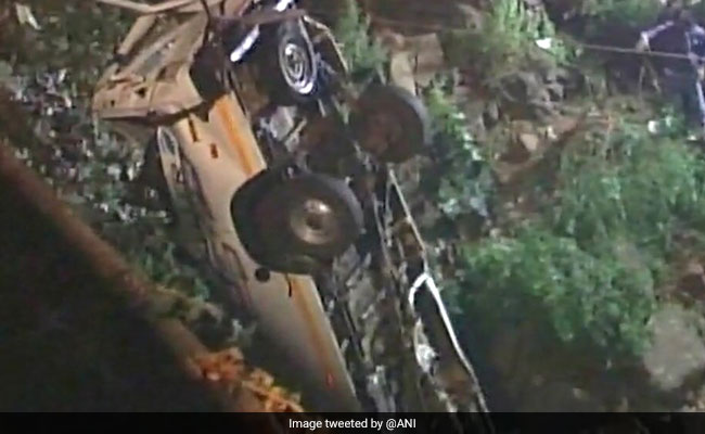 13 Dead, 2 Injured After Bus Falls Into River In Maharashtra's Kolhapur