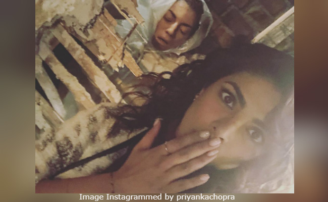 It Gets Super 'Weird' For Priyanka Chopra On The Sets Of <I>Quantico</i> Some Days