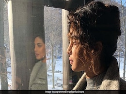 प्रियंका चोपड़ा ने पहले को-स्टार को किया Kiss और अब इस रैपर के साथ आईं नजर, Oscars 2018 में करेंगी ये काम प्रियंका चोपड़ा ने पहले को-स्टार को किया Kiss और अब इस रैपर के साथ आईं नजर, Oscars 2018 में करेंगी ये काम