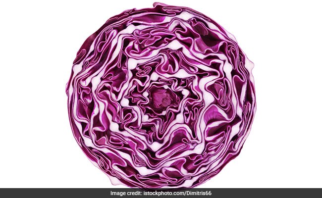 Purple Cabbage Benefits: अल्सर की समस्या में रामबाण से कम नहीं है बैंगनी पत्ता गोभी, यहां जानें अन्य फायदे