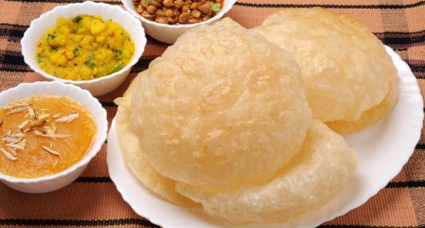 5 Famous Breakfast Dishes From Bengal You Must Try