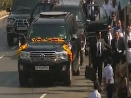 VIDEO : फिर दिखी दोस्ती, PM मोदी ने UAE के राष्ट्रपति के साथ अहमदाबाद में किया मेगा रोड शो VIDEO : फिर दिखी दोस्ती, PM मोदी ने UAE के राष्ट्रपति के साथ अहमदाबाद में किया मेगा रोड शो