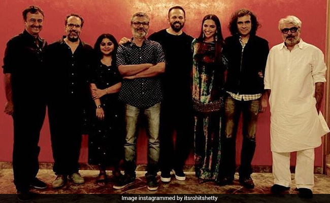 "<i>Padmaavat</i>": Rohit Shetty Has A Message For 'Brave Girl' Deepika Padukone
