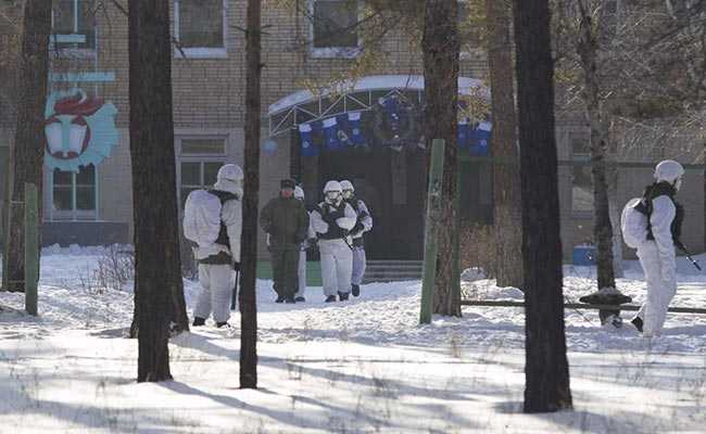 6 Injured As Russian Teen Attacks Students With Axe, Sets School On Fire
