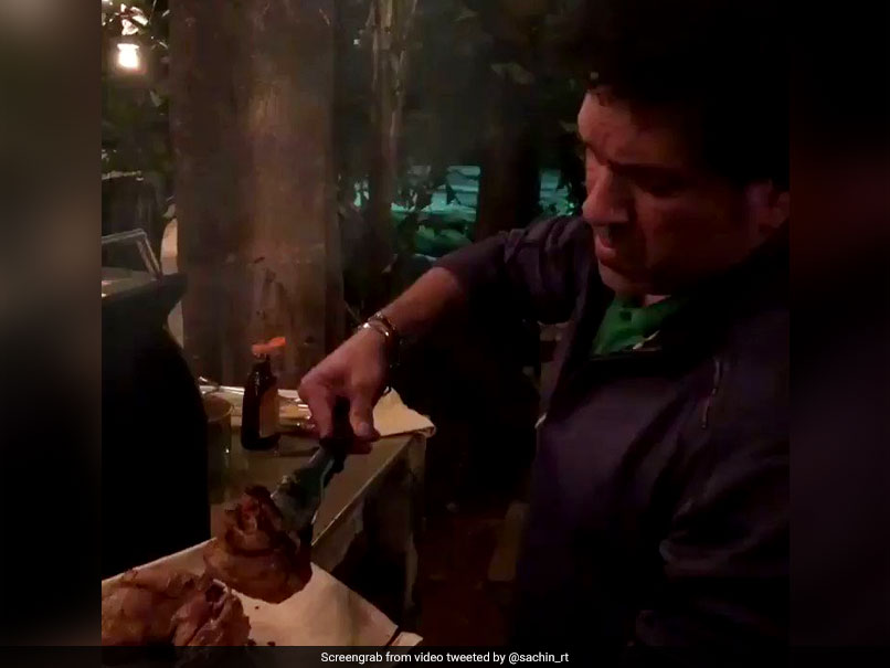 Sachin Tendulkar Turns Chef On New Year's Eve, Prepares Food For Family And Friends