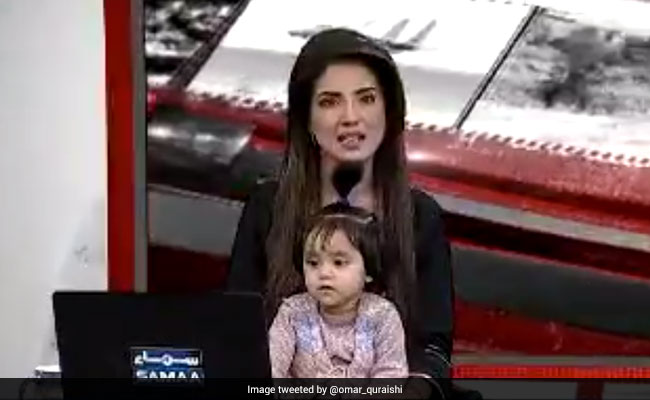 Pak Anchor Goes On-Air With Daughter To Protest Rape, Murder Of 8-Year-Old