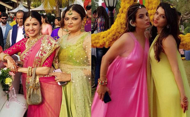 गोवा में एक साथ यूं मस्ती करती नजर आईं सलमान खान की ये दो हीरोइनें, अब दिखती हैं ऐसी गोवा में एक साथ यूं मस्ती करती नजर आईं सलमान खान की ये दो हीरोइनें, अब दिखती हैं ऐसी