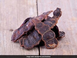 बालों का टूटना रोकने और Hair Growth के लिए इस तरह लगा लीजिए शिकाकाई, दिखने लगेगा तेजी से असर  बालों का टूटना रोकने और Hair Growth के लिए इस तरह लगा लीजिए शिकाकाई, दिखने लगेगा तेजी से असर