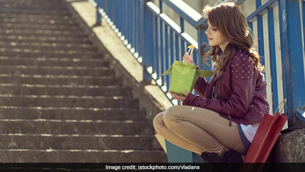 Healthy Snacks For When You Have To Shop Till You Drop!