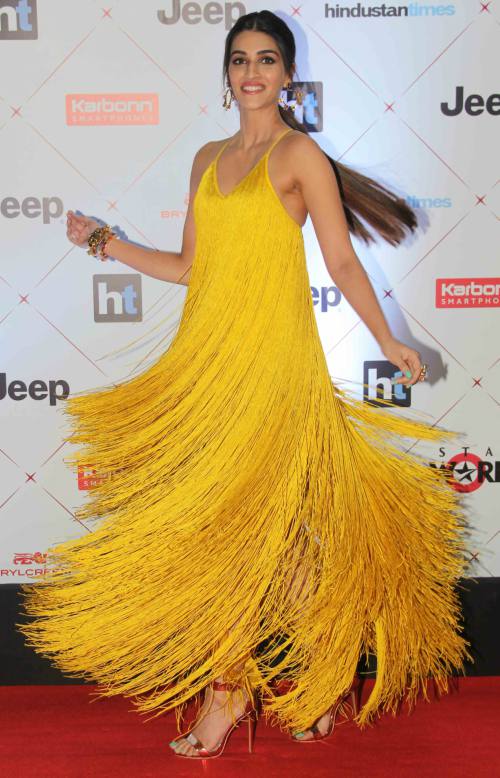Fashion Face-Off: Sonam Kapoor Vs Kriti Sanon – Who Wore Yellow Better?