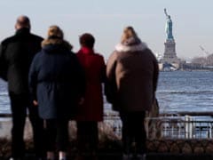 In New York, Tourists Left High And Dry As Statue Of Liberty Shuts Down