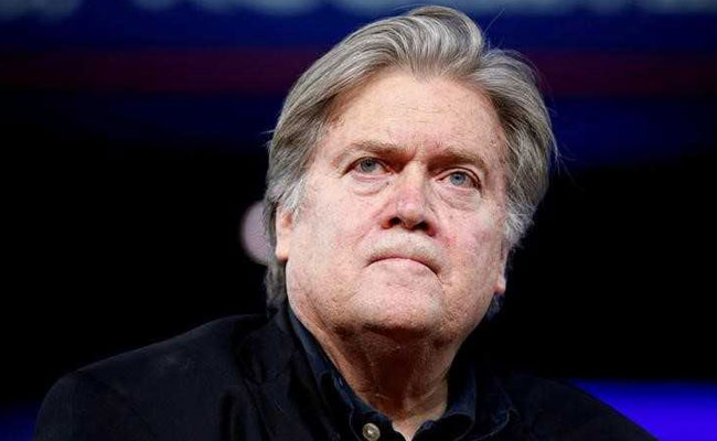 डोनाल्ड ट्रंप के पूर्व मुख्य सलाहकार ने लगाए फेसबुक पर सनसनीखेज आरोप, जानिए क्या कहा