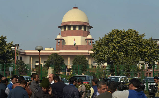 आठ साल की बच्ची से रेप के दोषी की फांसी की सजा पर सुप्रीम कोर्ट ने लगाई अंतरिम रोक