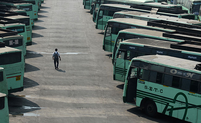 Tamil Nadu Transport Workers' Strike Continues, 14,000 Buses Remain Off Road