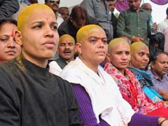 250 People Shave Heads As Protest Demanding Separate Bundelkhand State