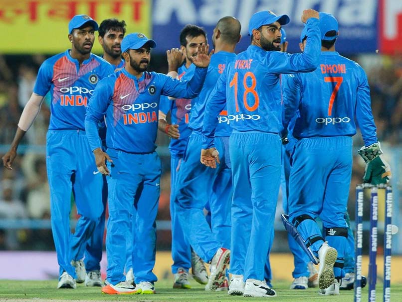 IND vs SA: "सर विवियन रिचर्ड्स जैसा..." पूर्व भारतीय खिलाड़ी ने इन दो दिग्गजों को बताया टेस्ट और वनडे फॉर्मेट का सर्वश्रेष्ठ कप्तान