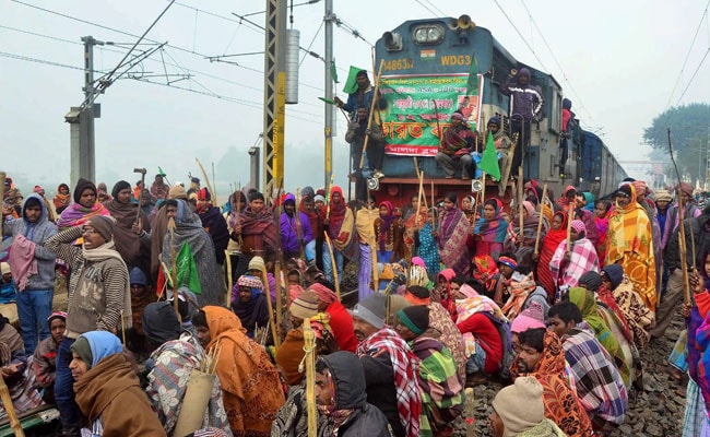 Fog, Jharkhand Tribal Protest Hit Train Services In West Bengal