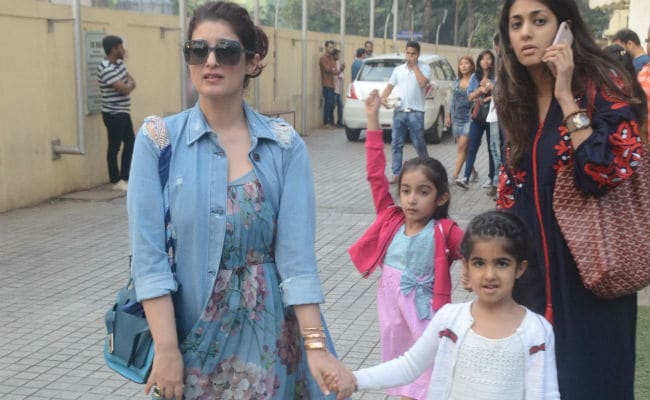 Twinkle Khanna, Sussanne Khan, Shilpa Shetty Spend Sunday With Kids