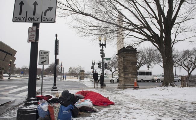 Blocks From White House, A Freezing Tent Is Home