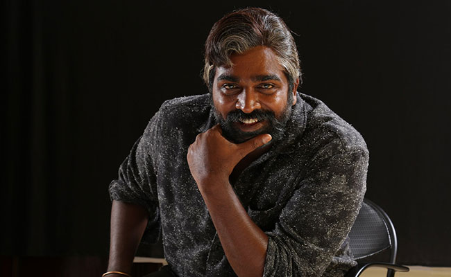 Vijay Sethupathi: इनका रोल कॉपी करने को तरसते रह गए शाहरुख, सेल्समैन से कैशियर तक की कर चुके हैं जॉब