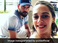 Yuvraj Singh Photobombs Wife Hazel Keech's Selfie, Makes It 'Sexier'