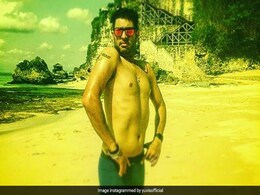 एक्टिंग की पिच पर हाथ आजमाने जा रहे हैं क्रिकेटर युवराज सिंह, इस हिट वेब सीरीज में आएंगे नजर एक्टिंग की पिच पर हाथ आजमाने जा रहे हैं क्रिकेटर युवराज सिंह, इस हिट वेब सीरीज में आएंगे नजर