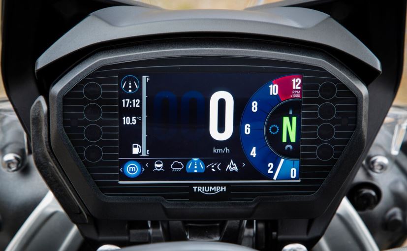 2018 triumph tiger 800 tft display